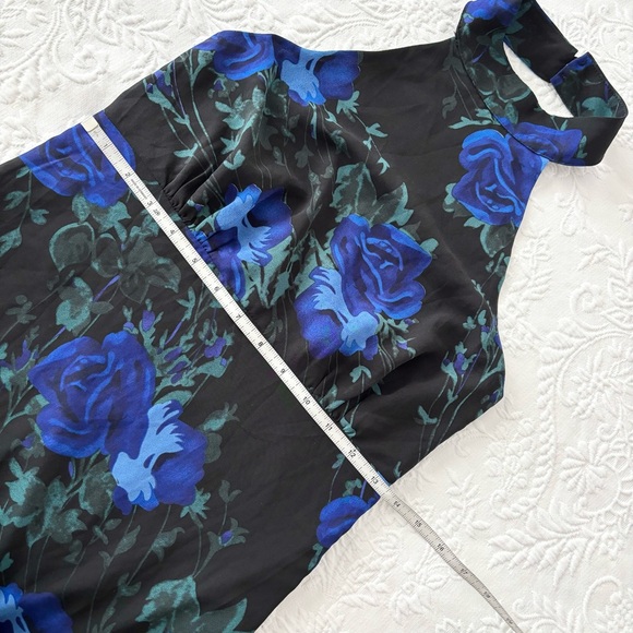 NWOT Lulus Elegant Entrance Black Floral Print Halter Maxi Dress Small - Picture 9 of 9